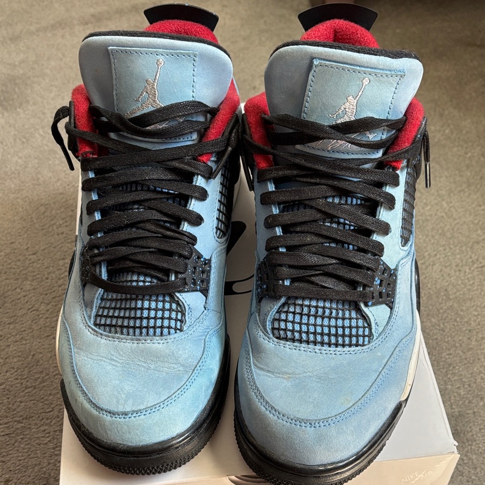Jordan Men's Sky Blue and Crimson Sneakers
